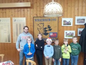 Jugendtraining beim Schachclub Großwelzheim